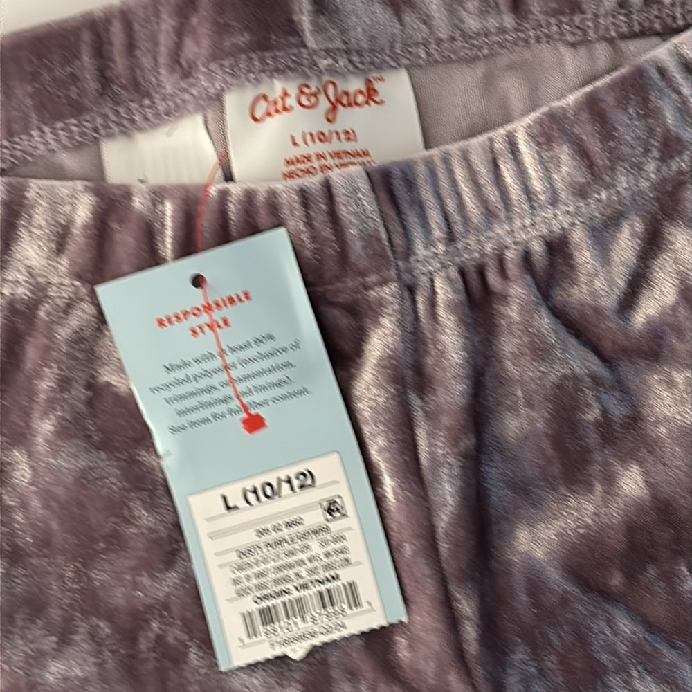 Cat &Jack Top & Velvet Leggings - Picture 5 of 5